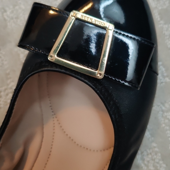 Like new Cole haan flats - Picture 3 of 6